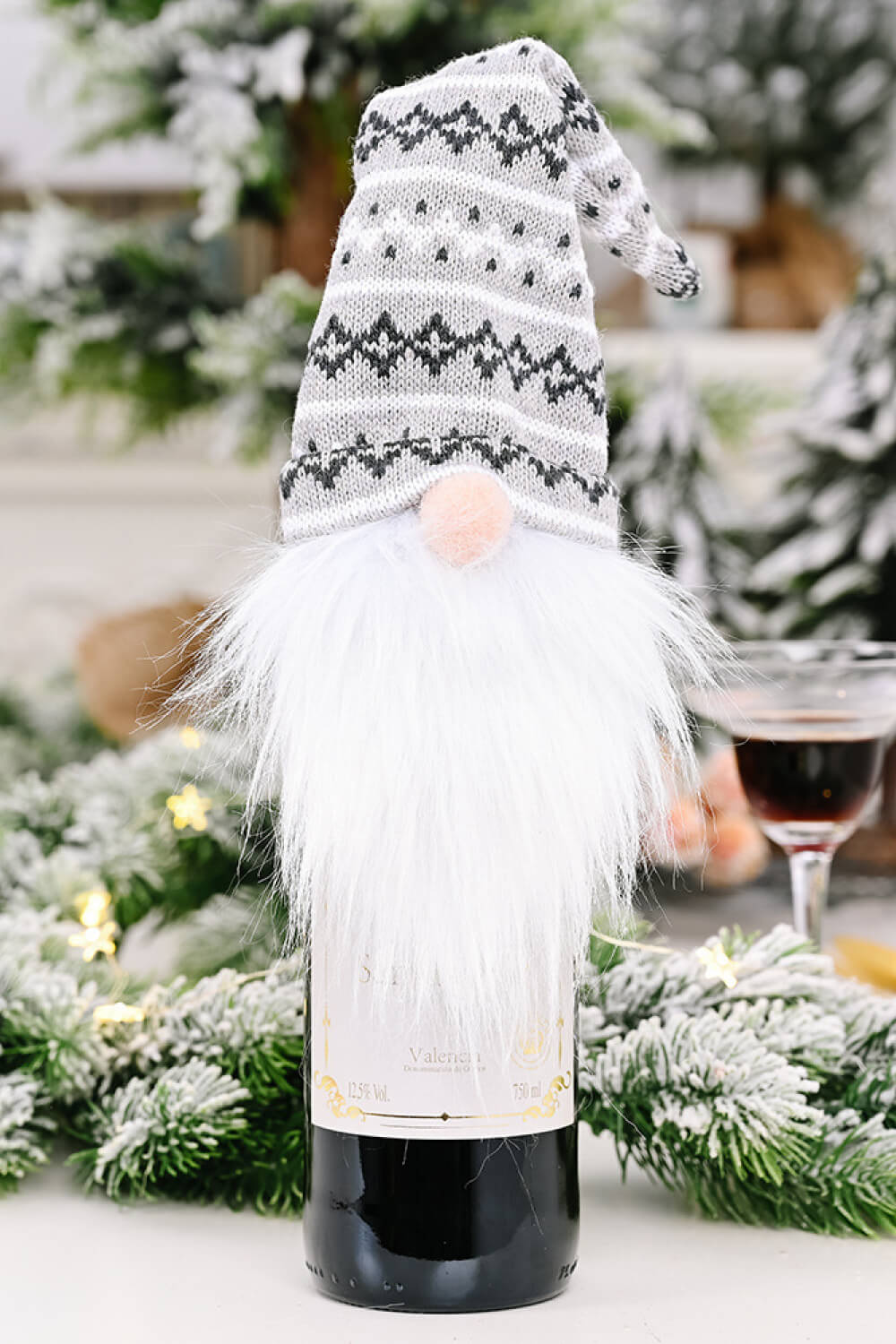 4-Pack Christmas Faceless Gnome Wine Bottle Covers (Don't forget a gift for friends at check out!)