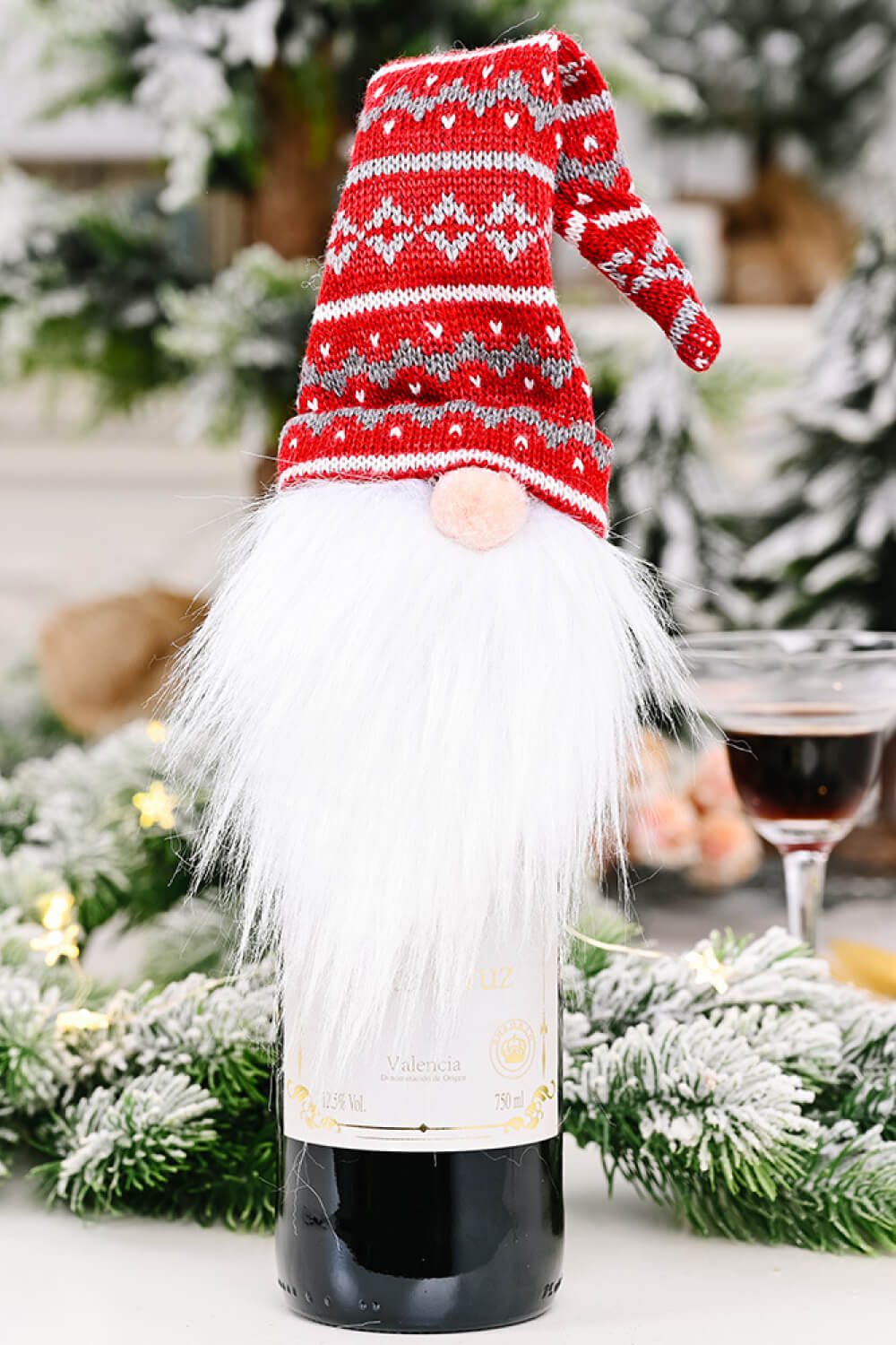 4-Pack Christmas Faceless Gnome Wine Bottle Covers (Don't forget a gift for friends at check out!)