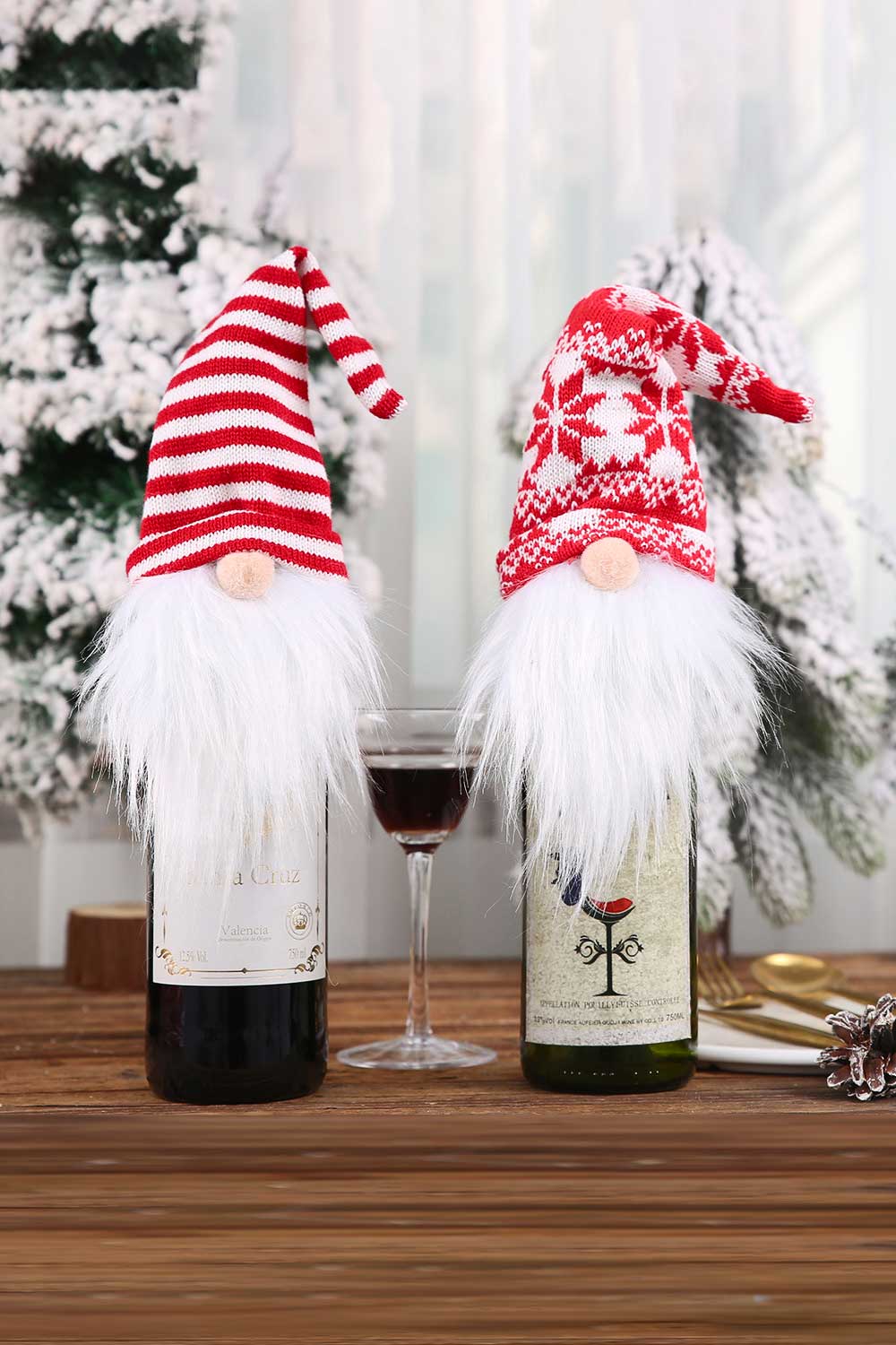 4-Pack Christmas Faceless Gnome Wine Bottle Covers (Don't forget a gift for friends at check out!)